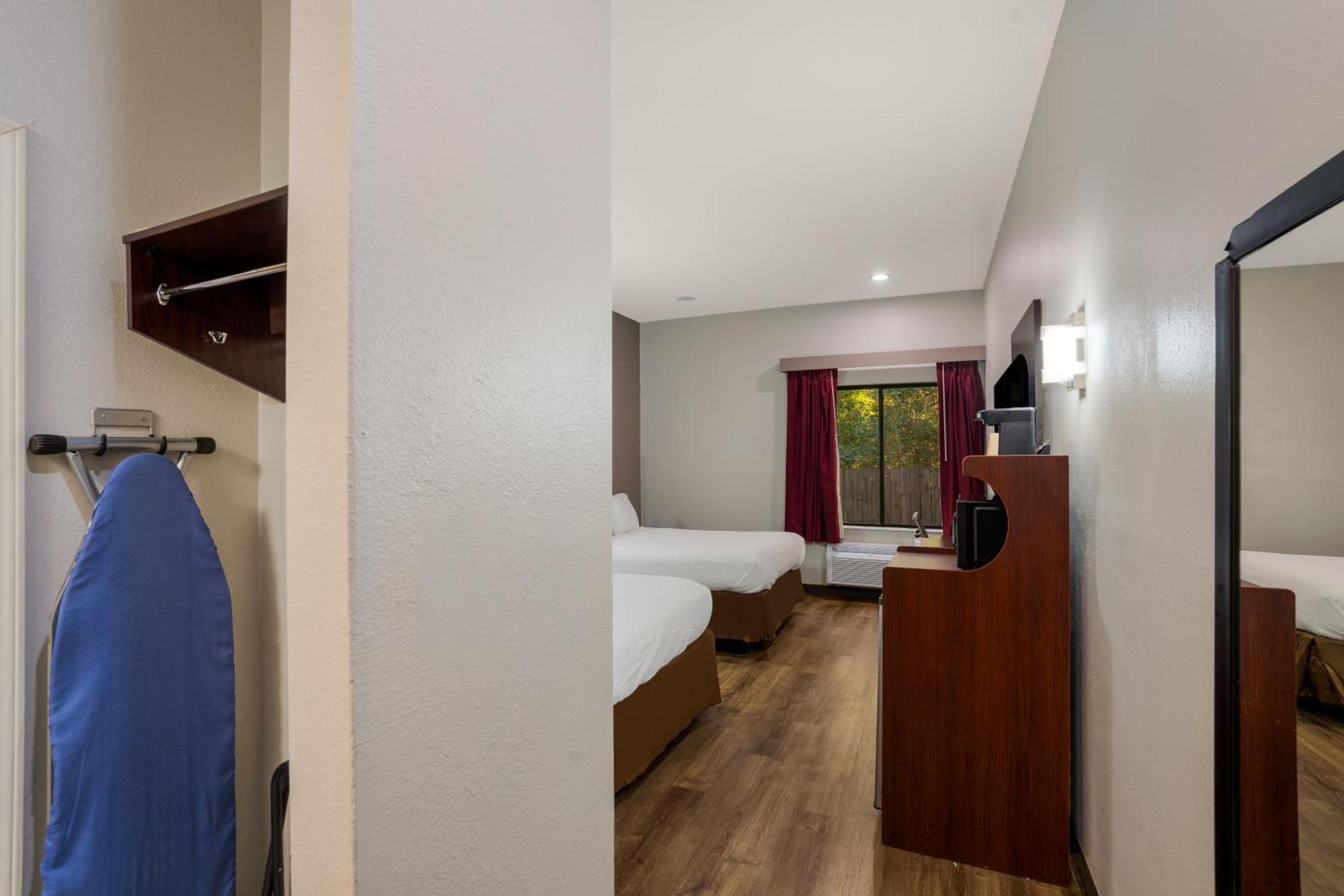 Rodeway Inn Brandon Eksteriør bilde